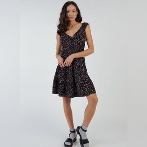 Sadie & Sage Elegant Black and Pink‎ Floral Dress NWT Small